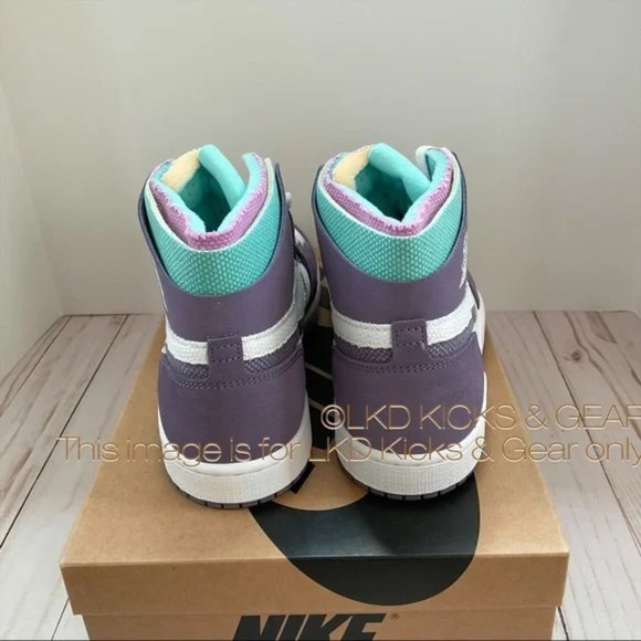 Air Jordan 1 ZOOM CMFT Tropical Twist - Picture 4 of 8